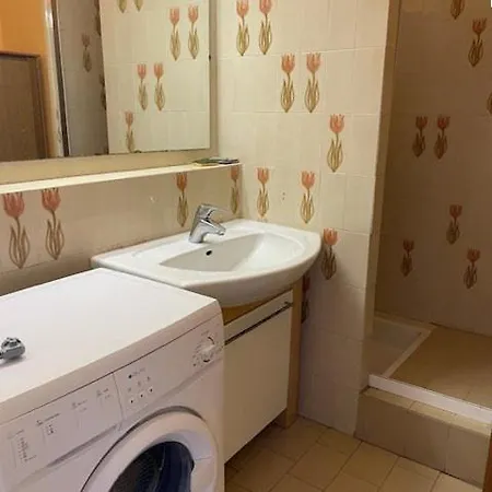 Appt 2 Pieces 52m2 Avec Loggia 7m2 Ref 4032