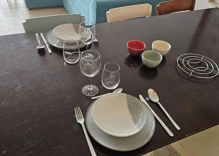 Appt 2 Pieces 52m2 Avec Loggia 7m2 Ref 4032 Appartement *